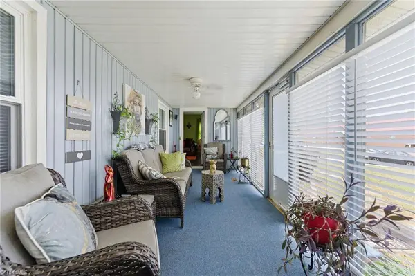 2360 Dellabrook RD, Winston-salem, NC 27105