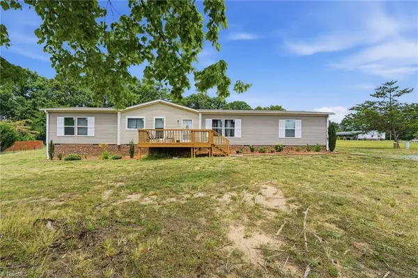 114 Hughes Ridge CT, Burlington, NC 27217