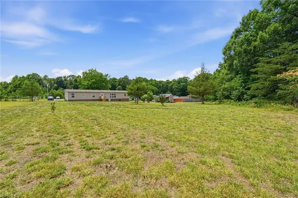 114 Hughes Ridge CT, Burlington, NC 27217