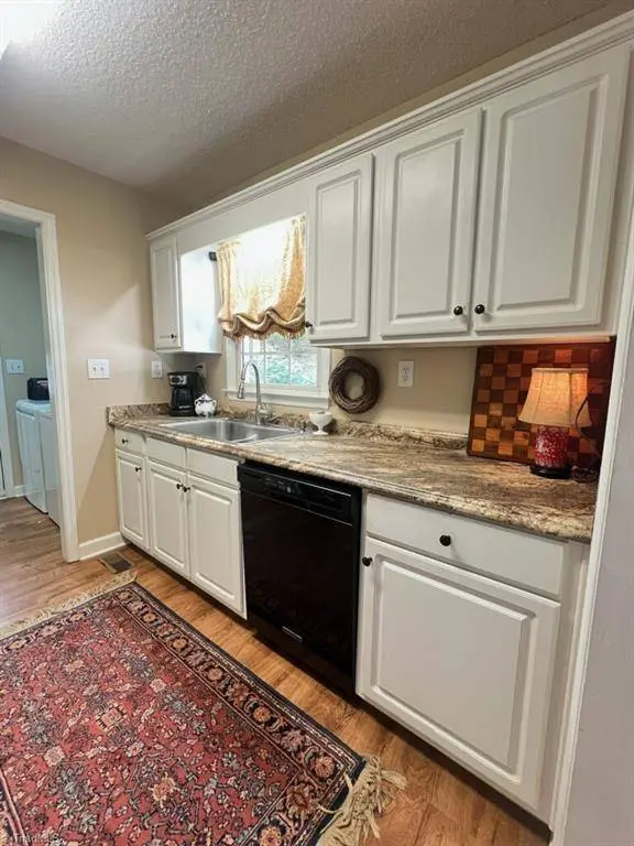 1088 Country place RD, Asheboro, NC 27203
