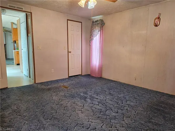 264 Smith Ridgecrest RD, North Wilkesboro, NC 28659