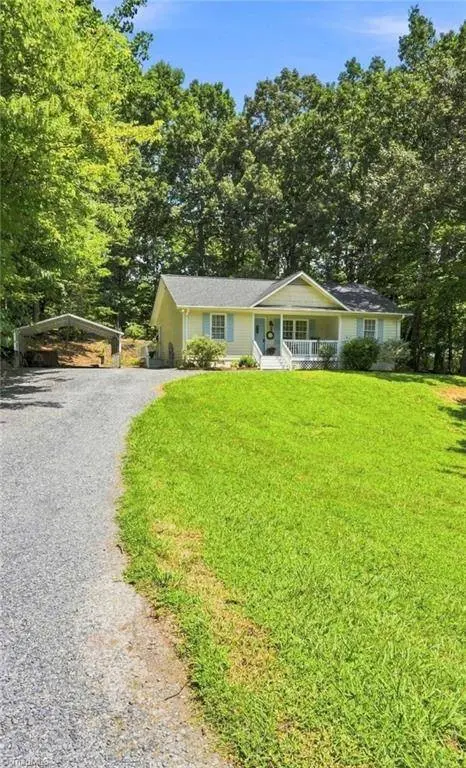 1088 Country place RD, Asheboro, NC 27203