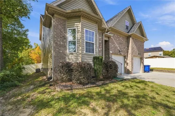 4362 Eland CT, Winston-Salem, NC 27127