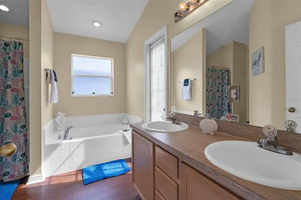 1104 BLOOMINGDALE DR, Davenport, FL 33897