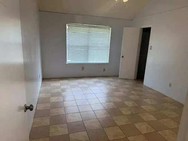 11922 Sulphur Springs DR, Houston, TX 77067