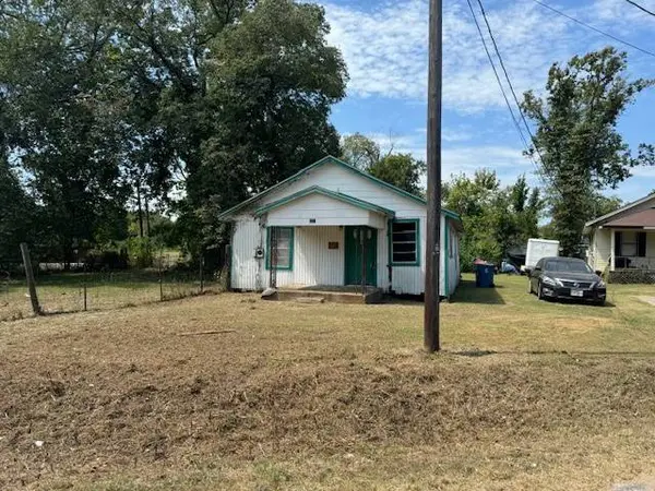 410 Montgomery ST, Navasota, TX 77868