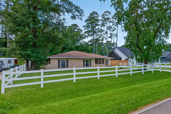 23847 Creek Wood DR, Spring, TX 77389