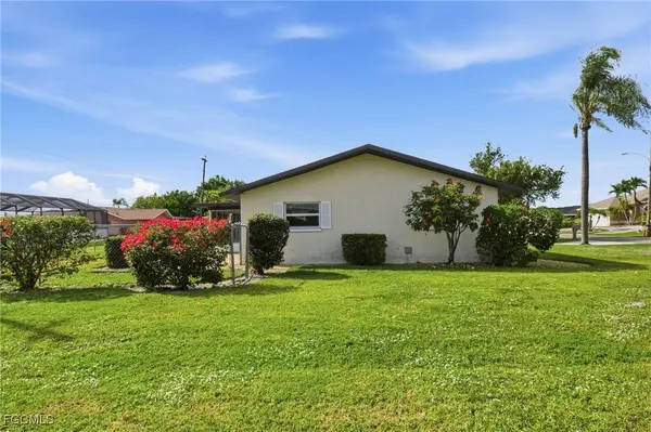 126 SE 40th TER, Cape Coral, FL 33904