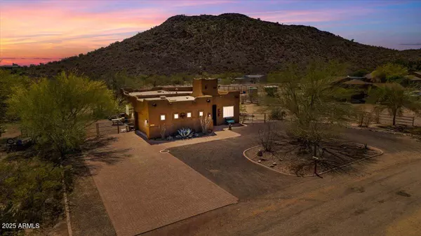 14915 W OBERLIN Way, Surprise, AZ 85387