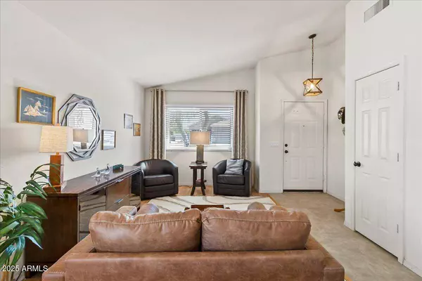 16538 N OACHS Drive, Surprise, AZ 85374