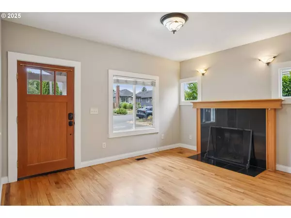 6013 NE MILTON ST, Portland, OR 97213