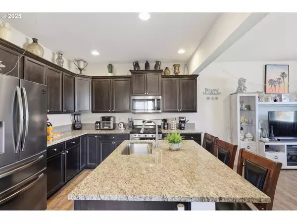 2293 SE 15TH ALY, Gresham, OR 97080