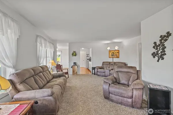 119 Deer Ridge LN, Mossyrock, WA 98564