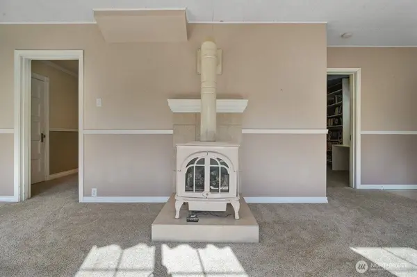 143 Bogar RD, Chehalis, WA 98532