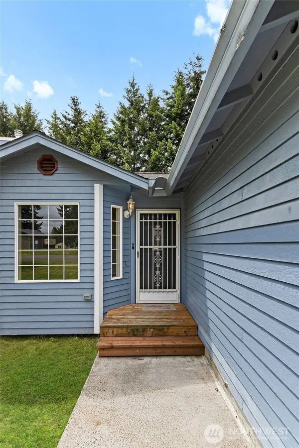 218 Saint Helens WAY, Winlock, WA 98596