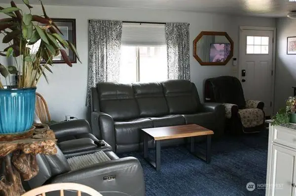 46505 W Paterson Ave, Paterson, WA 99345