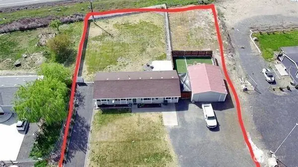 46505 W Paterson Ave, Paterson, WA 99345