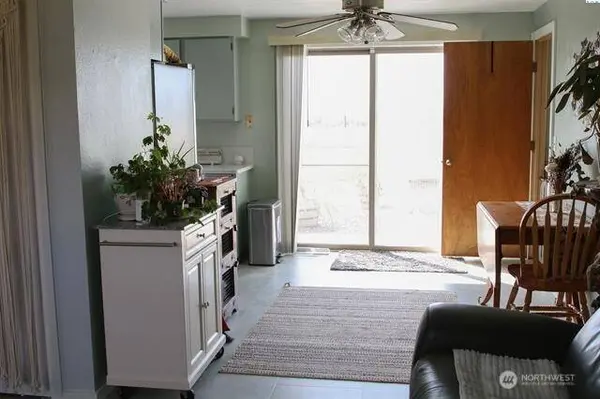 46505 W Paterson Ave, Paterson, WA 99345