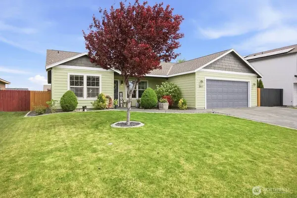 3807 Milagro Dr, Pasco, WA 99301