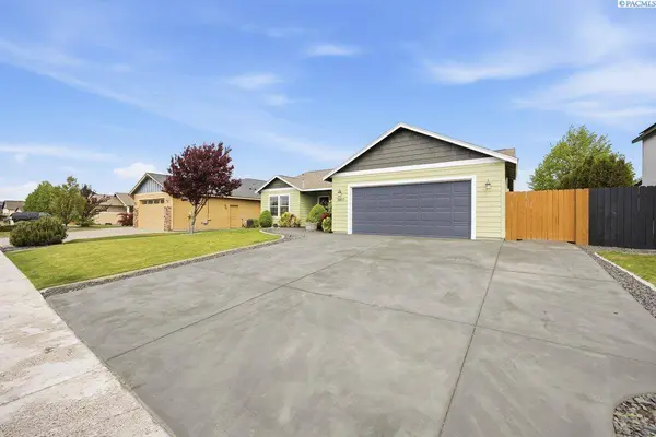 3807 Milagro, Pasco, WA 99301