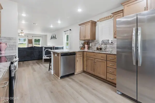 334 N Walnut Avenue, Joplin, MO 64801