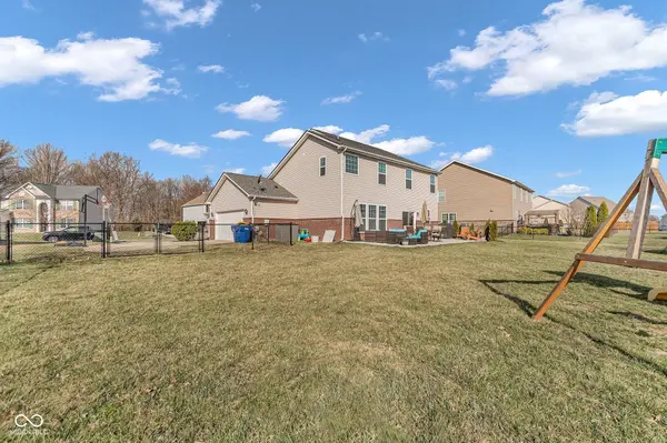 7185 Laredo DR, Mccordsville, IN 46055