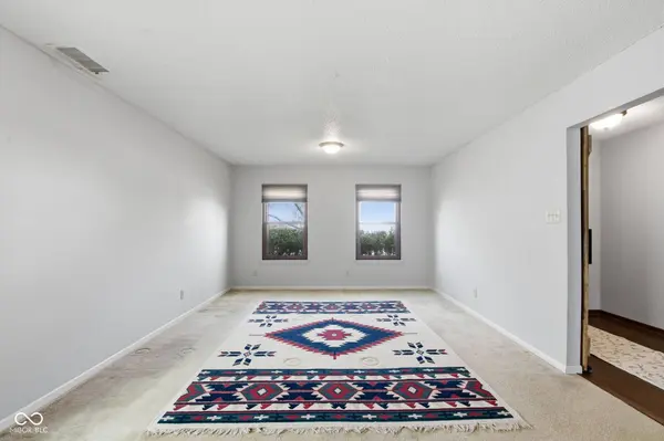 10003 Orange Blossom TRL, Fishers, IN 46038