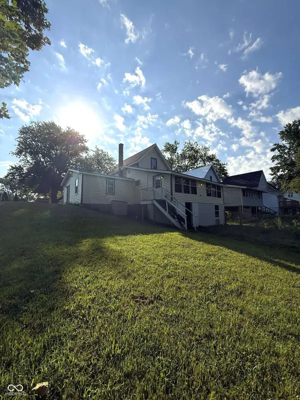 202 S Main ST, Jonesboro, IN 46938