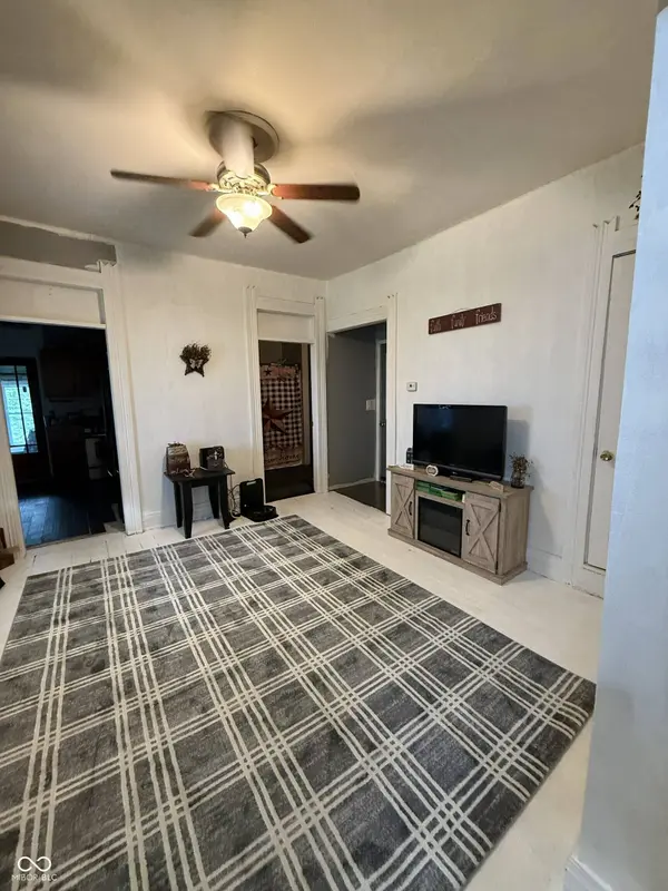 202 S Main ST, Jonesboro, IN 46938