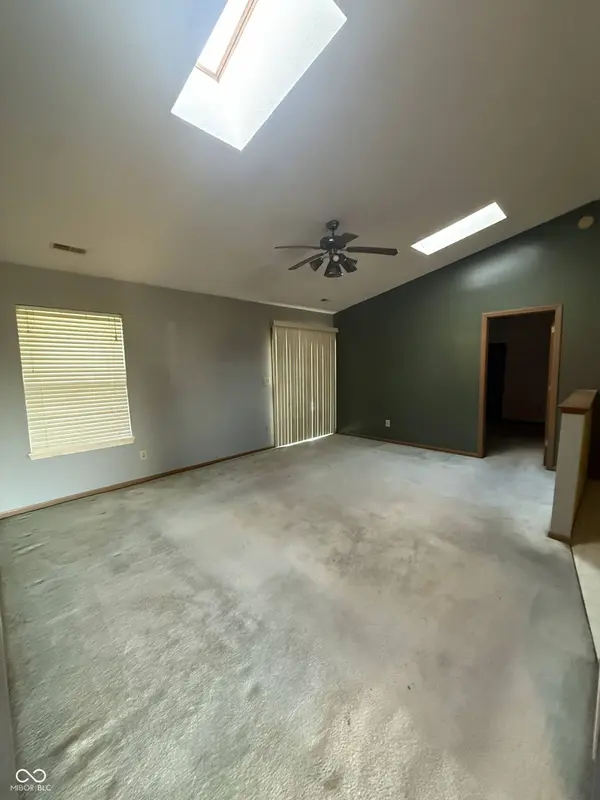 6210 Belfry WAY, Indianapolis, IN 46237