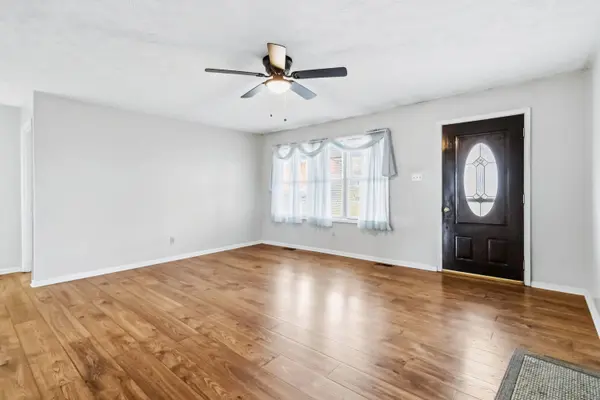 3608 Millersburg Ruddles Mill Road, Paris, KY 40361