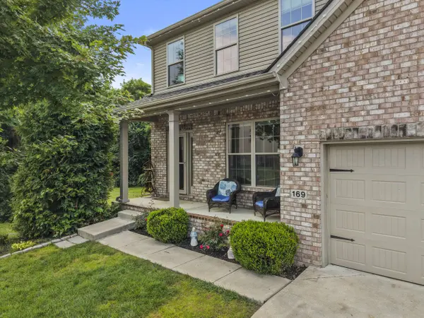 169 Quail Hollow Drive, Georgetown, KY 40324