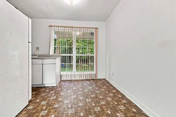 13 Archer Ave, Pensacola, FL 32505