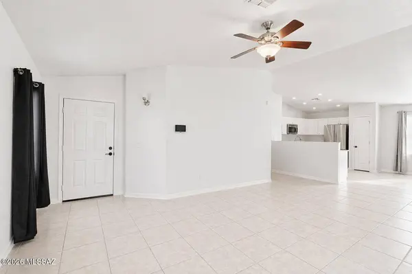 10233 E Desert Mesa Dr, Tucson, AZ 85747