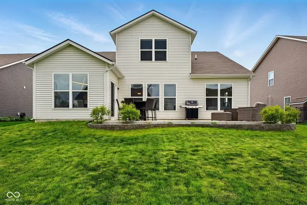 4367 Homestead DR, Whitestown, IN 46075