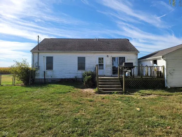 7812 E County Rd 700 N, Forest, IN 46039