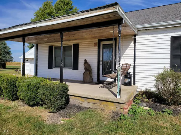 7812 E County Rd 700 N, Forest, IN 46039