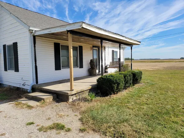 7812 E County Rd 700 N, Forest, IN 46039