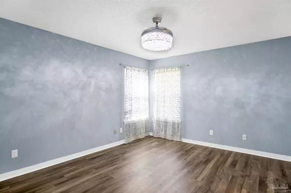 10578 Fair Pine Dr, Pensacola, FL 32506