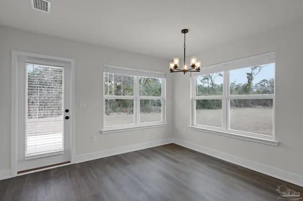 1014 Brimwood Cir, Cantonment, FL 32533