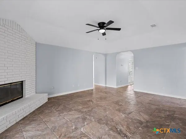 3705 Basset DR, Killeen, TX 76543