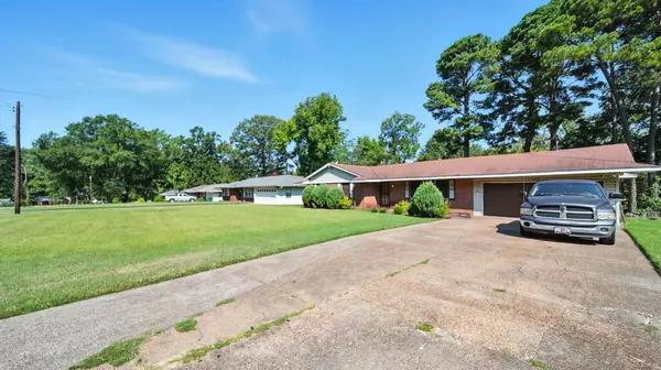1358 OLD HICKORY RD, Memphis, TN 38116