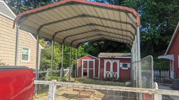 865 Hillwood Avenue, Frankfort, KY 40601