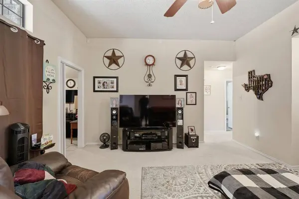 7600 Chapman Drive, North Richland Hills, TX 76182