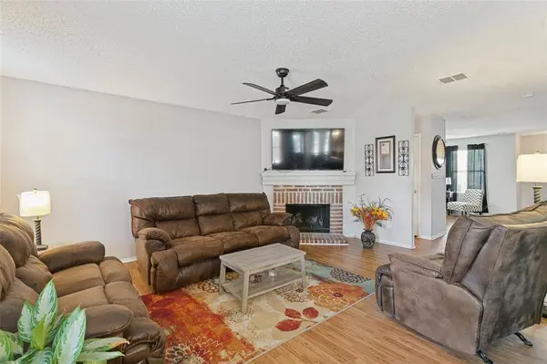 3925 Stonewick Court, Fort Worth, TX 76123