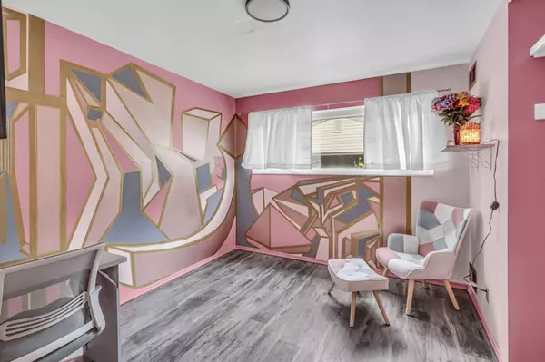 2480 Walce Drive, West Bloomfield, MI 48324