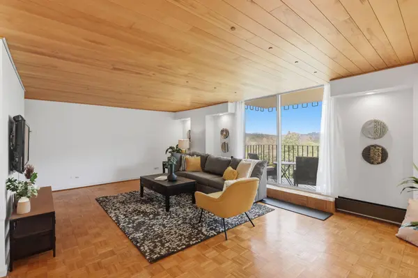 1050 Wall Street #5A, Ann Arbor, MI 48105