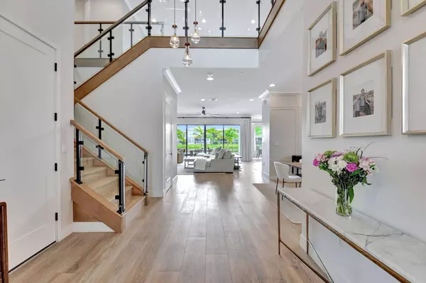 17086 Watersprite Lakes RD, Boca Raton, FL 33496