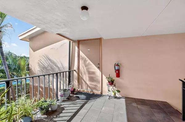 50 SE 12th ST 2350, Boca Raton, FL 33432