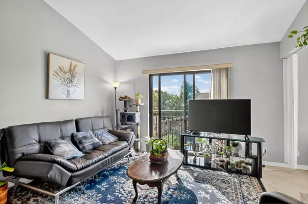 50 SE 12th ST 2350, Boca Raton, FL 33432